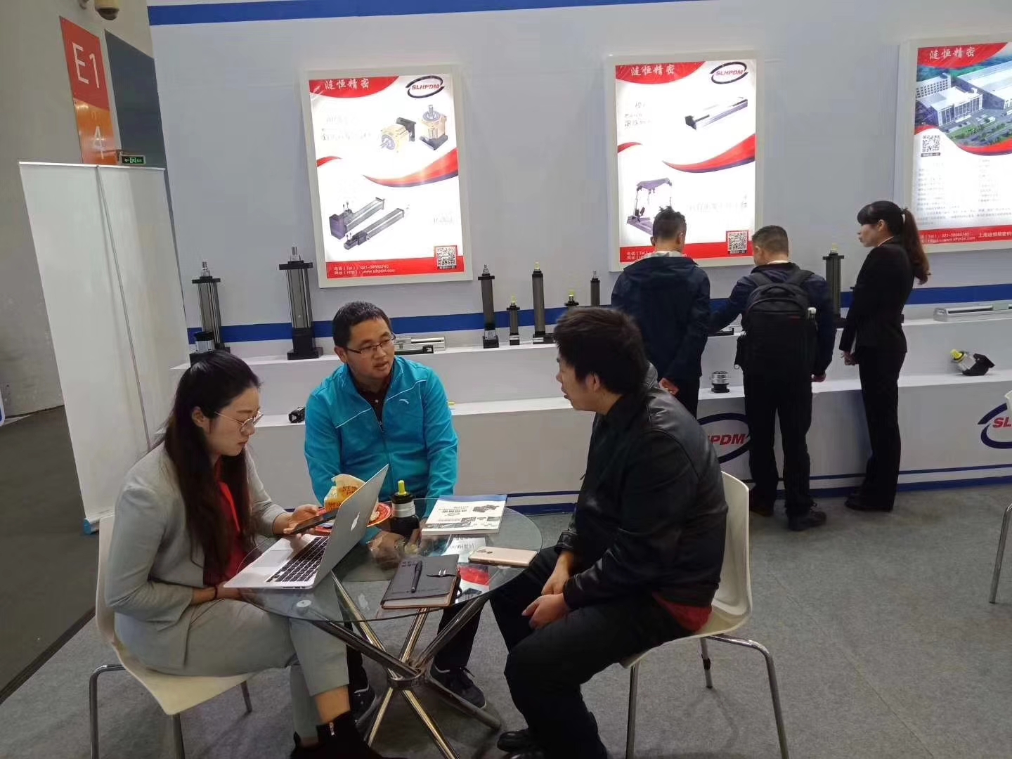 漣恒參加上海PTC（2018亞洲國際動力傳動與控制技術展覽會）圓滿成功